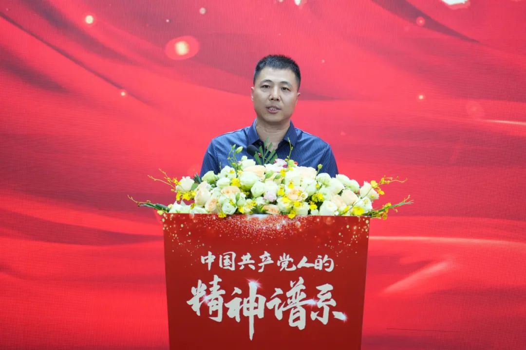 祝賀！社科賽斯黨支部書記李發(fā)進(jìn)被授予“改革開放精神”宣傳大使！